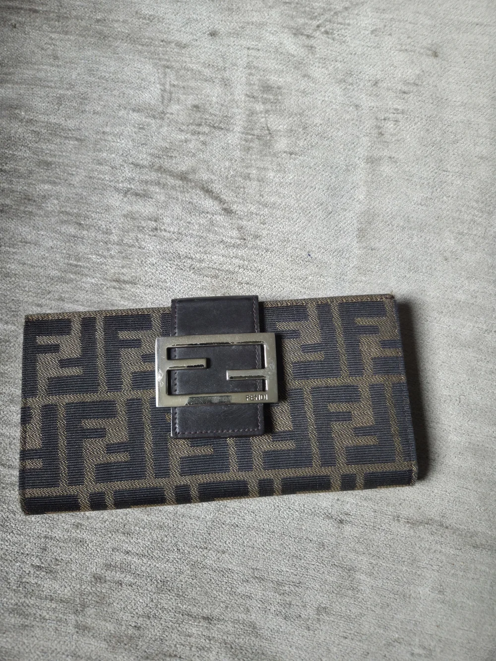 Fendi Zucca Canvas Continental Wallet - Brown/Black